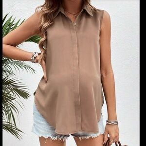 SHEIN Sleeveless Button Down Blouse